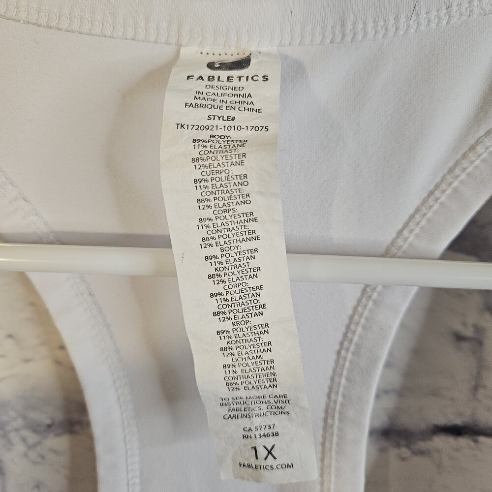 Fabletics Racerback Tank Top Womens 1X White Polyester Blend Athleisure Workout - Picture 2 of 5
